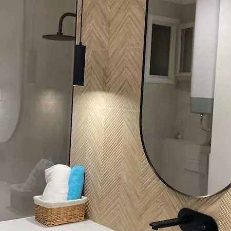 Authentic Istrian Zambratija Apartment Savudrija