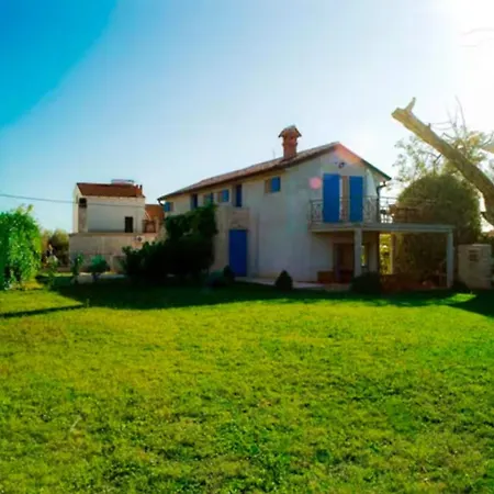Authentic Istrian Zambratija Apartamento *