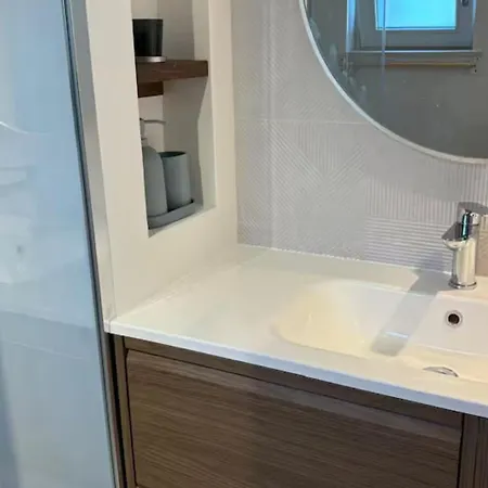 Authentic Istrian Zambratija Apartamento *