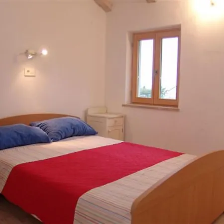 Authentic Istrian Zambratija Apartamento *